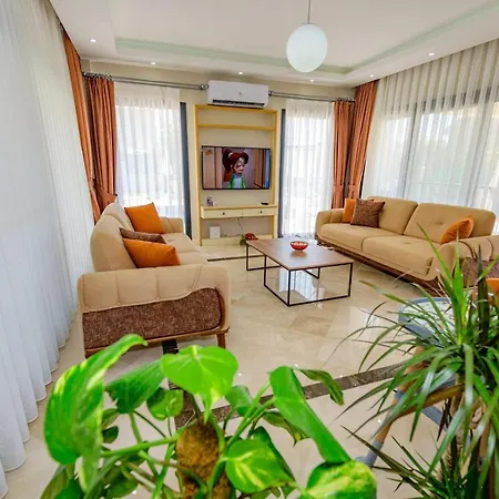 Villa Charming With Private Pool And Location In